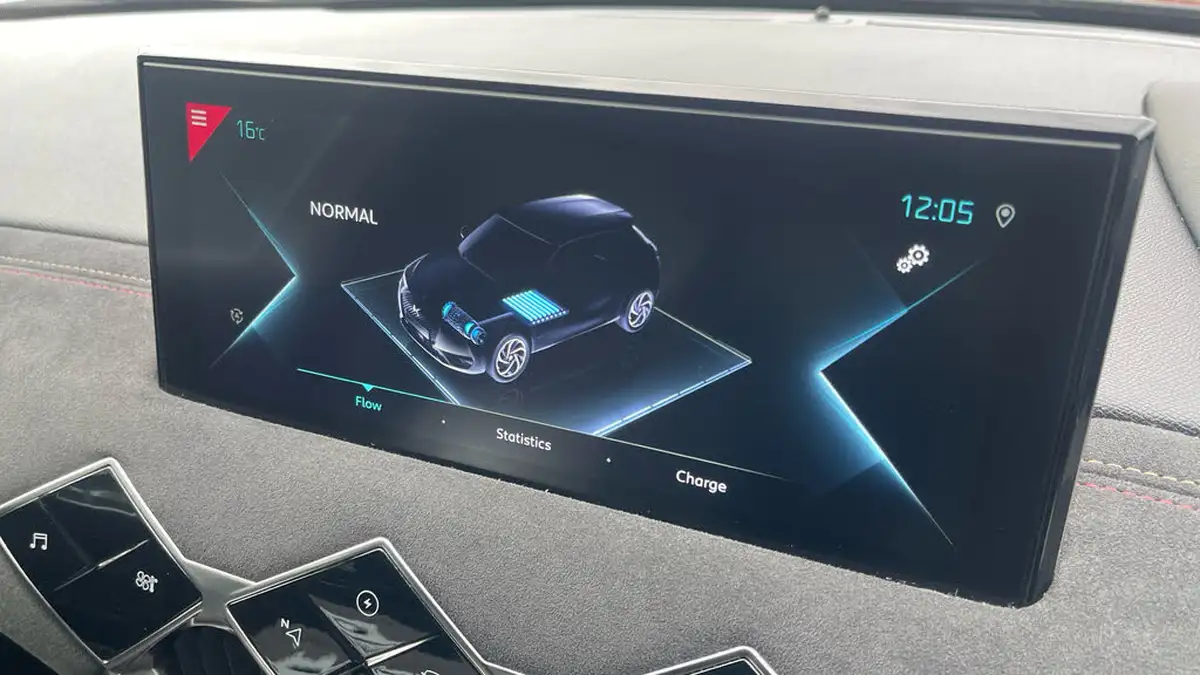 2021-ds-ds-3-crossback-e-tense-performance-line-big-28