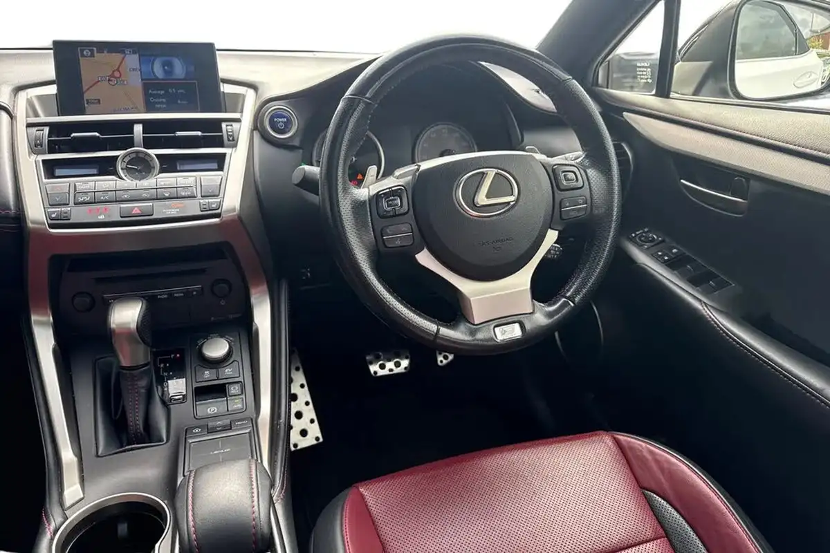 2016-lexus-nx-300h-25-f-sport-big-16