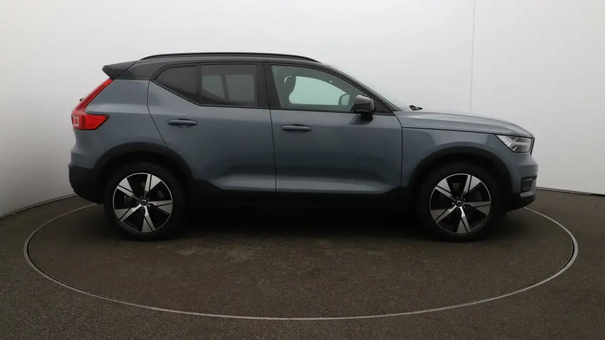 2021-volvo-xc40-e-twin-recharge-plus-big-41