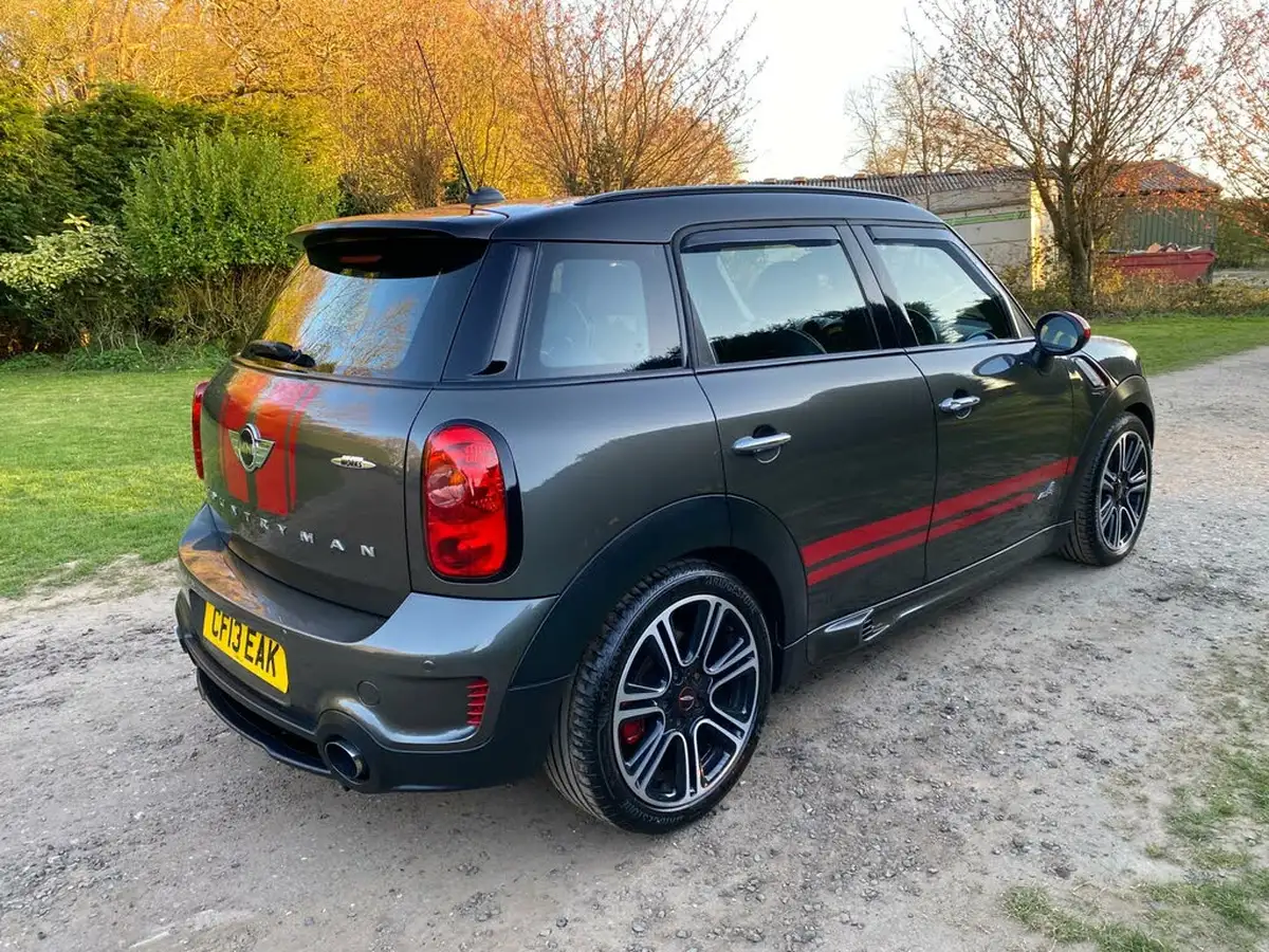2013-mini-countryman-16-john-cooper-works-chili-big-6