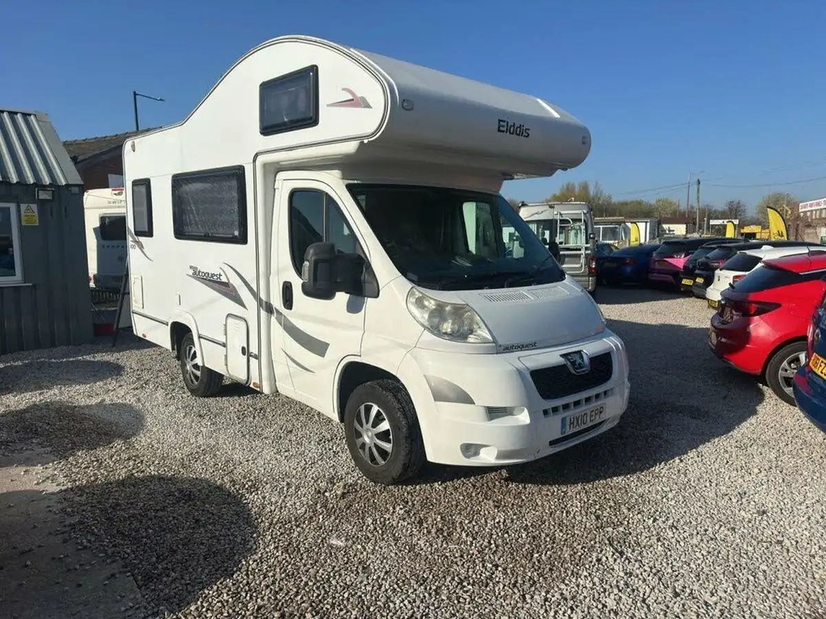 2010-peugeot-boxer-22td-330-swb-100-chassis-cab-big-14
