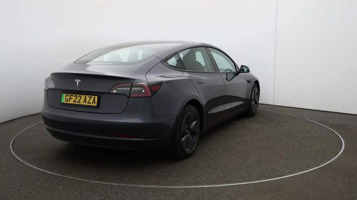 2021-tesla-model-3-e-standard-plus-big-46
