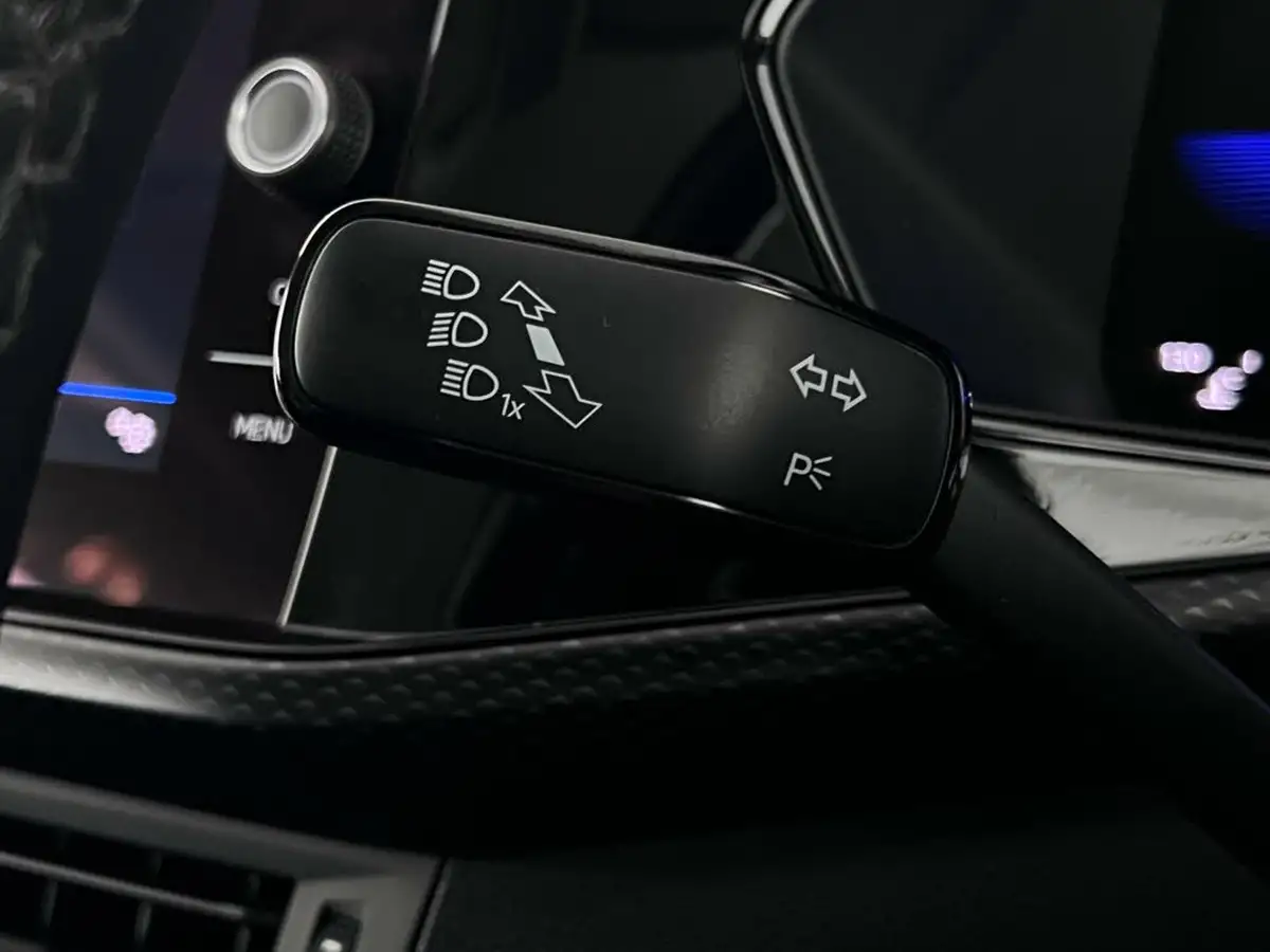 2023-volkswagen-t-cross-10-tsi-se-110ps-dsg-big-19