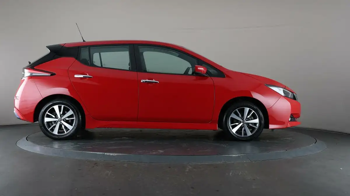 2021-nissan-leaf-e-acenta-big-53