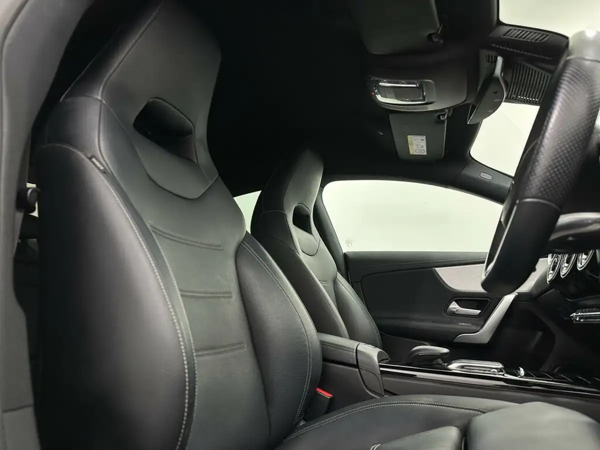 2021-mercedes-benz-cla-13-cla-180-amg-line-premium-coupe-4d-big-30