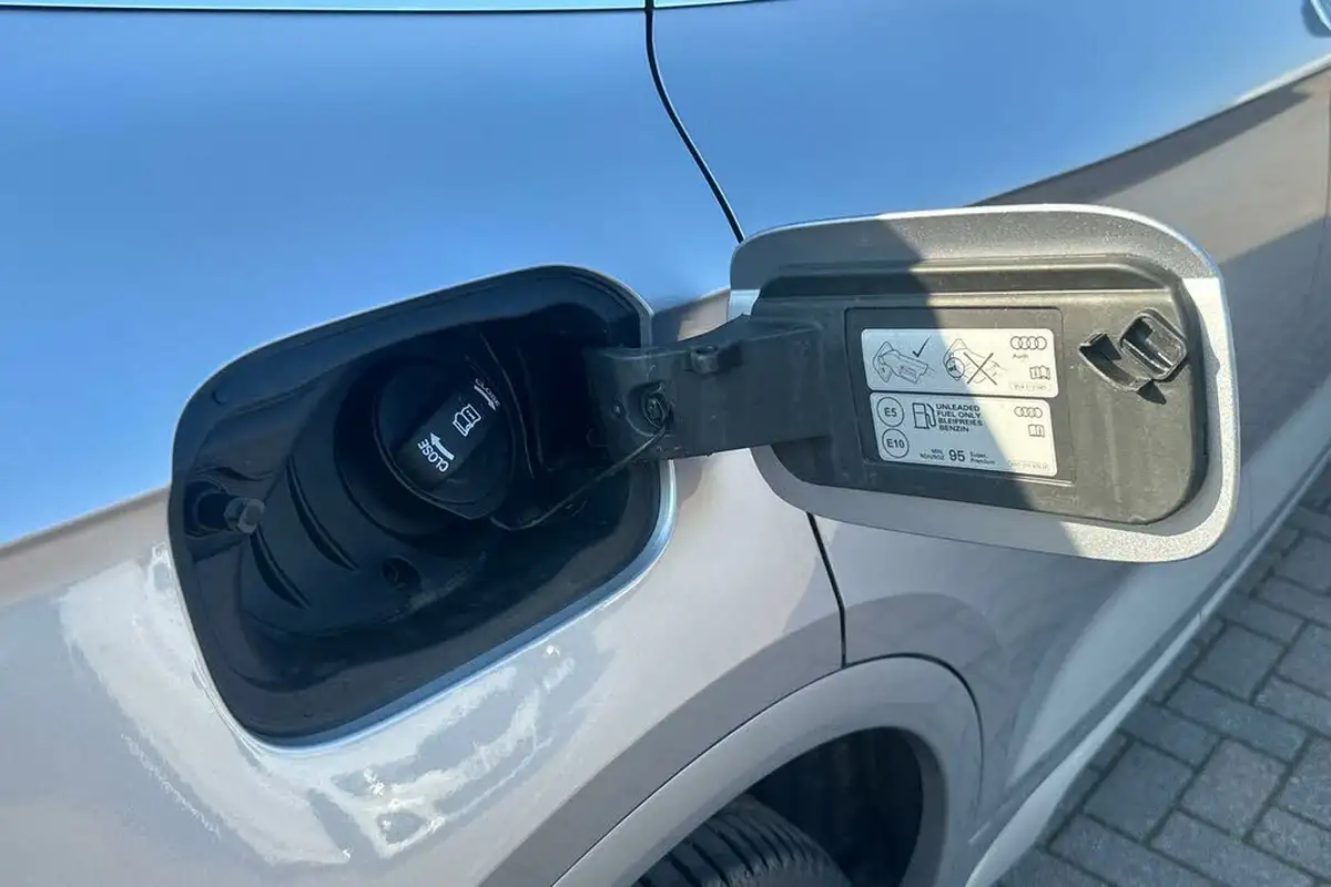 2024-audi-q5-20-50-tfsi-e-s-line-sportback-big-22