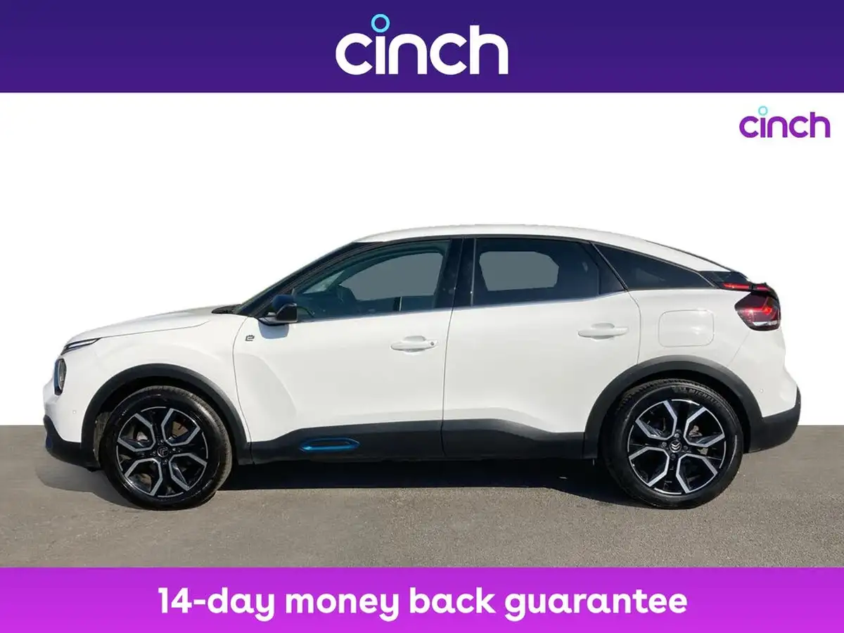 2022-citroen-c4-e-shine-big-3