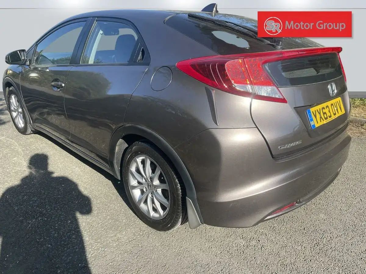 2013-honda-civic-18-es-big-7