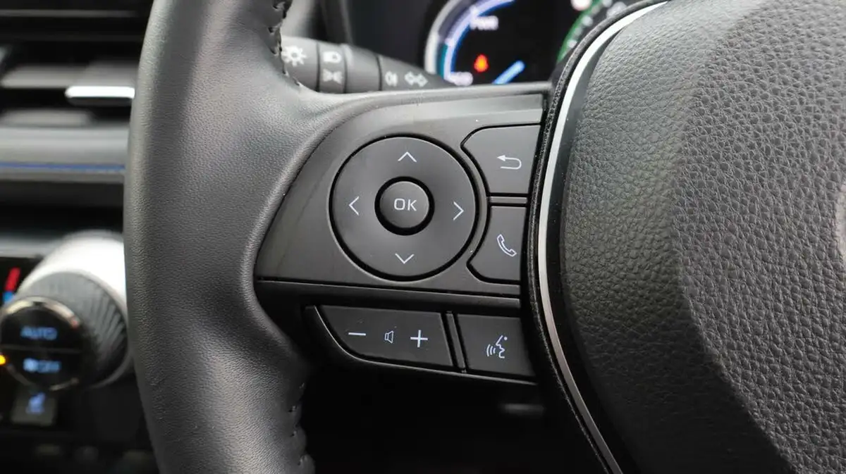 2022-toyota-rav4-25-vvt-i-dynamic-215bhp-big-26