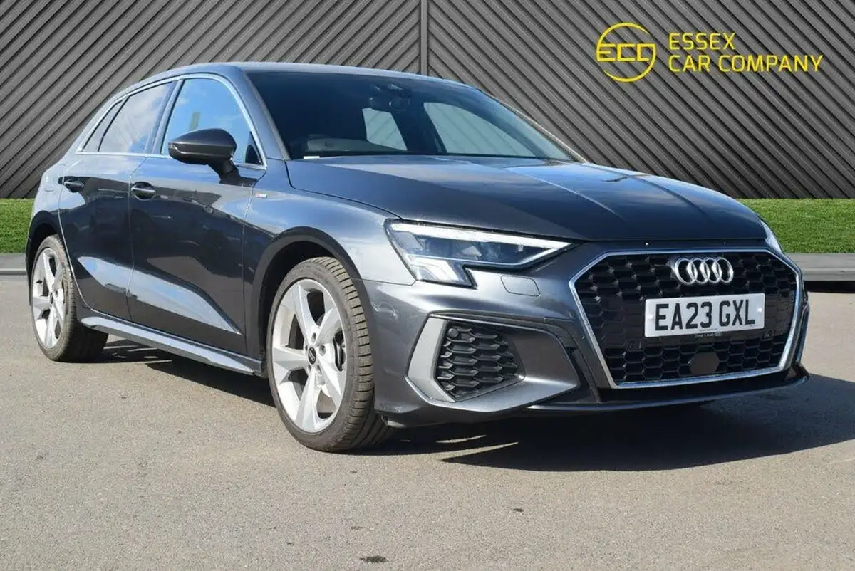2023-audi-a3-10-30-tfsi-s-line-sportback-5d-big-4