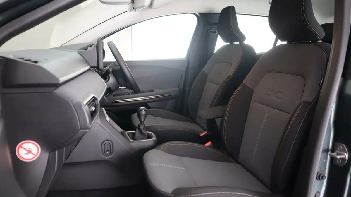 2023-dacia-sandero-stepway-10-tce-extreme-100bhp-bi-fuel-big-14