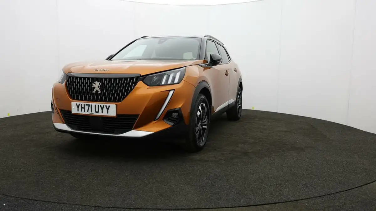 2021-peugeot-2008-suv-12-puretech-gt-big-49
