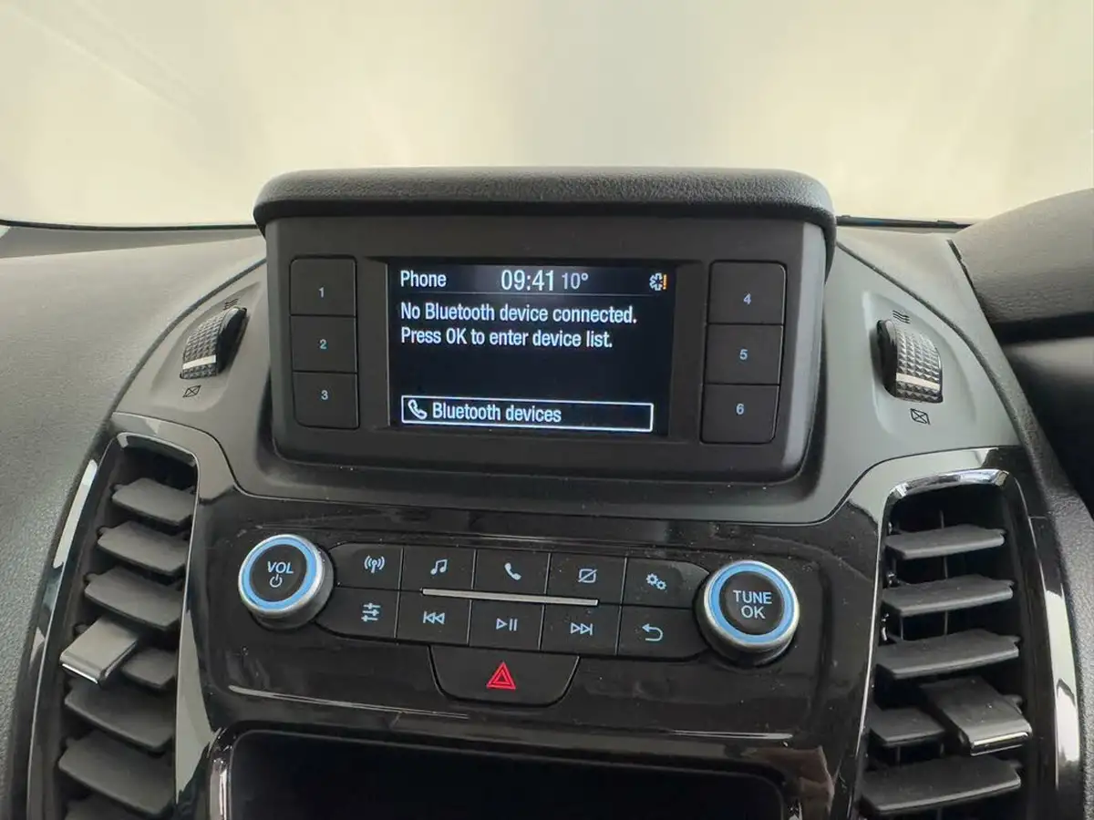 2020-ford-grand-tourneo-connect-15-titanium-powershift-big-46