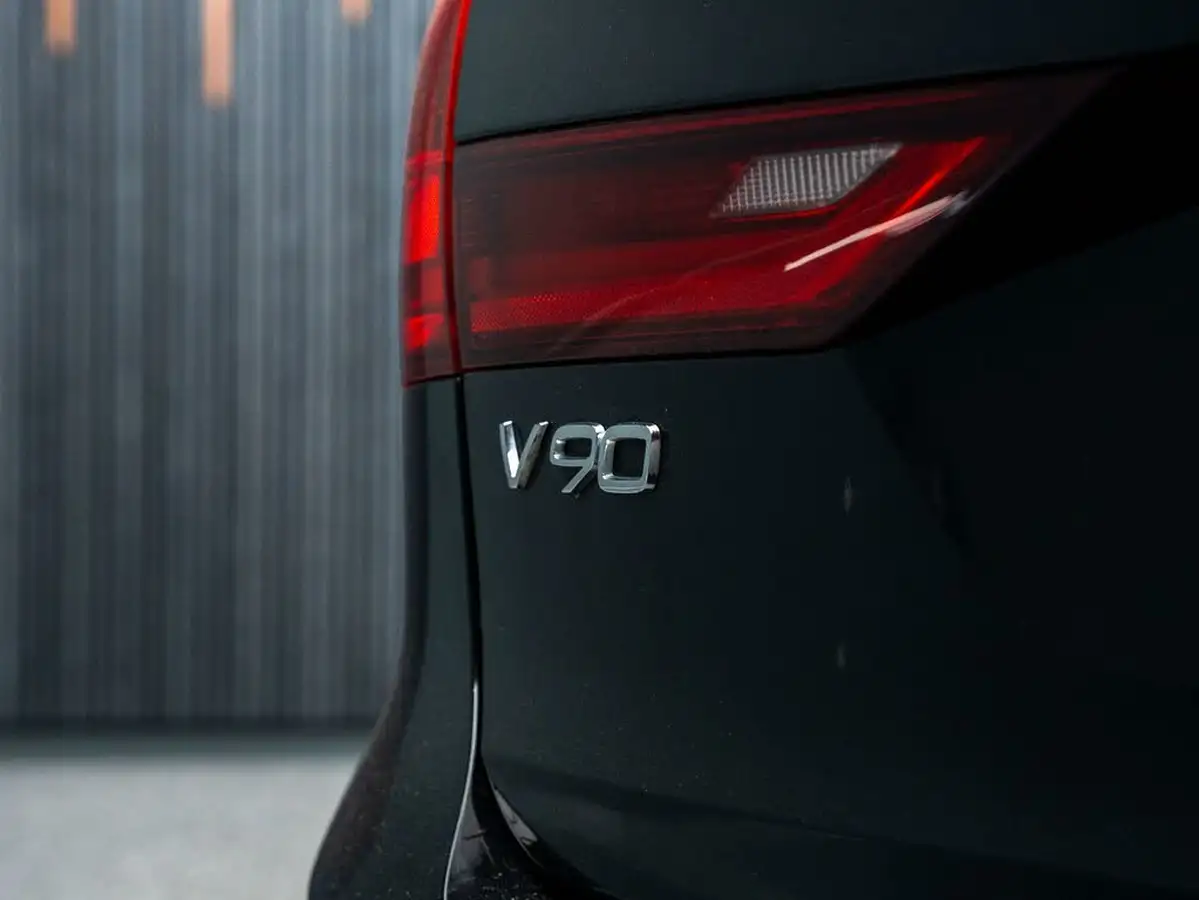 2020-volvo-v90-20-t4-r-design-plus-big-24