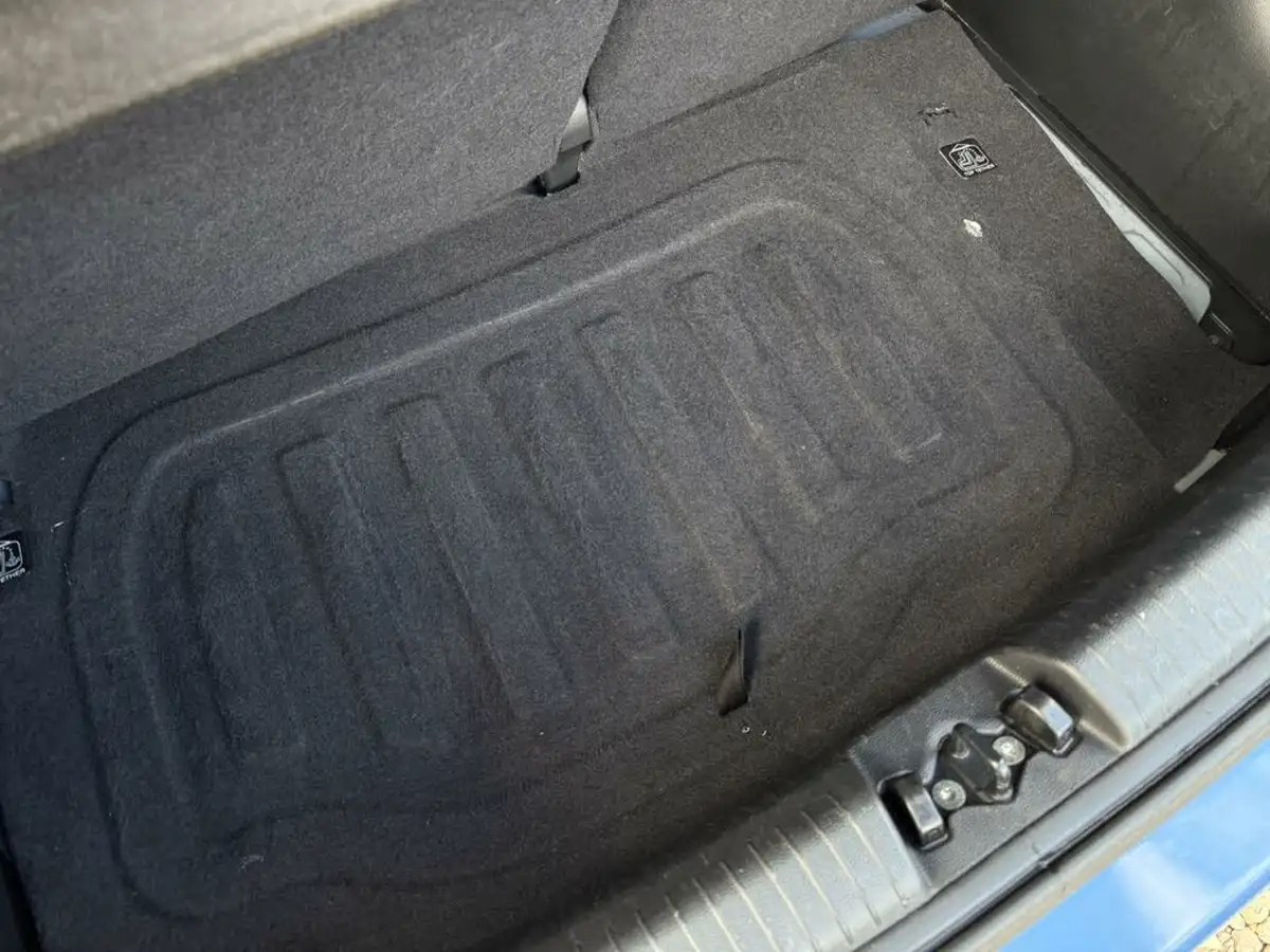 2017-hyundai-i10-12-se-big-16