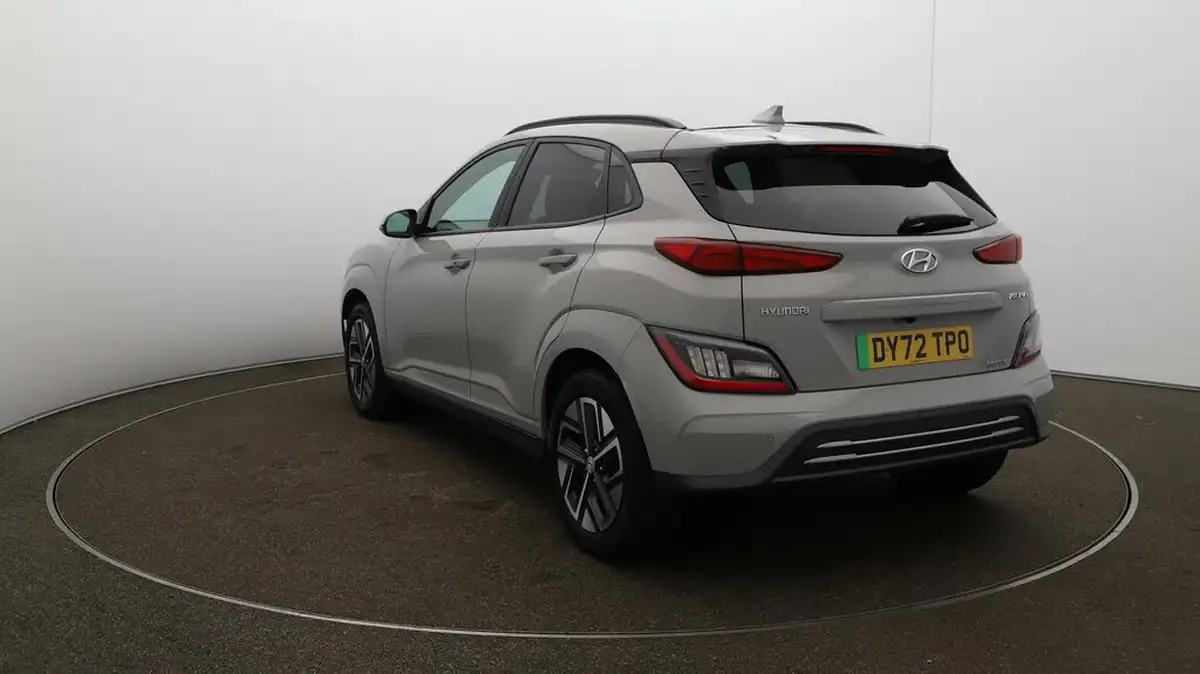 2022-hyundai-kona-e-premium-204ps-64kwh-7kw-obc-big-55