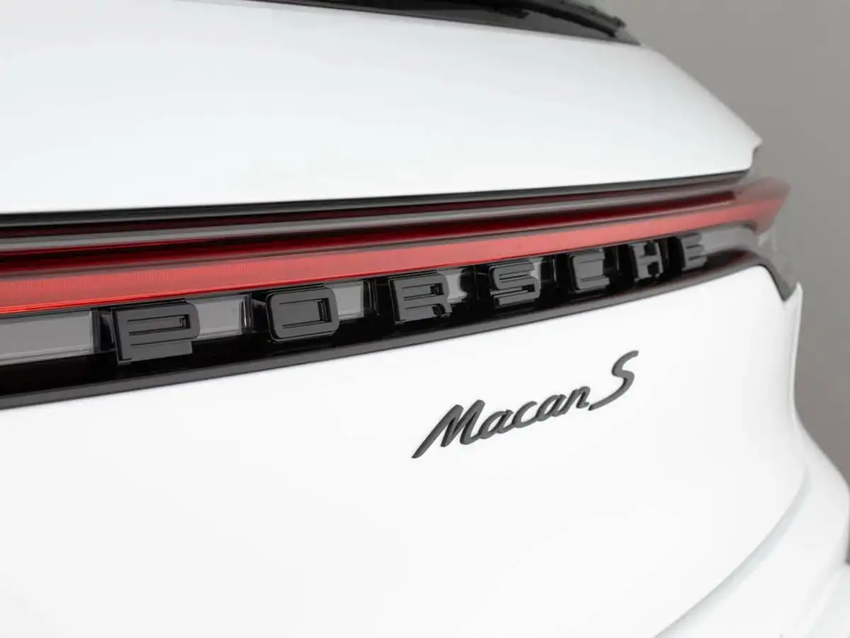 2025-porsche-macan-29-v6-s-big-19