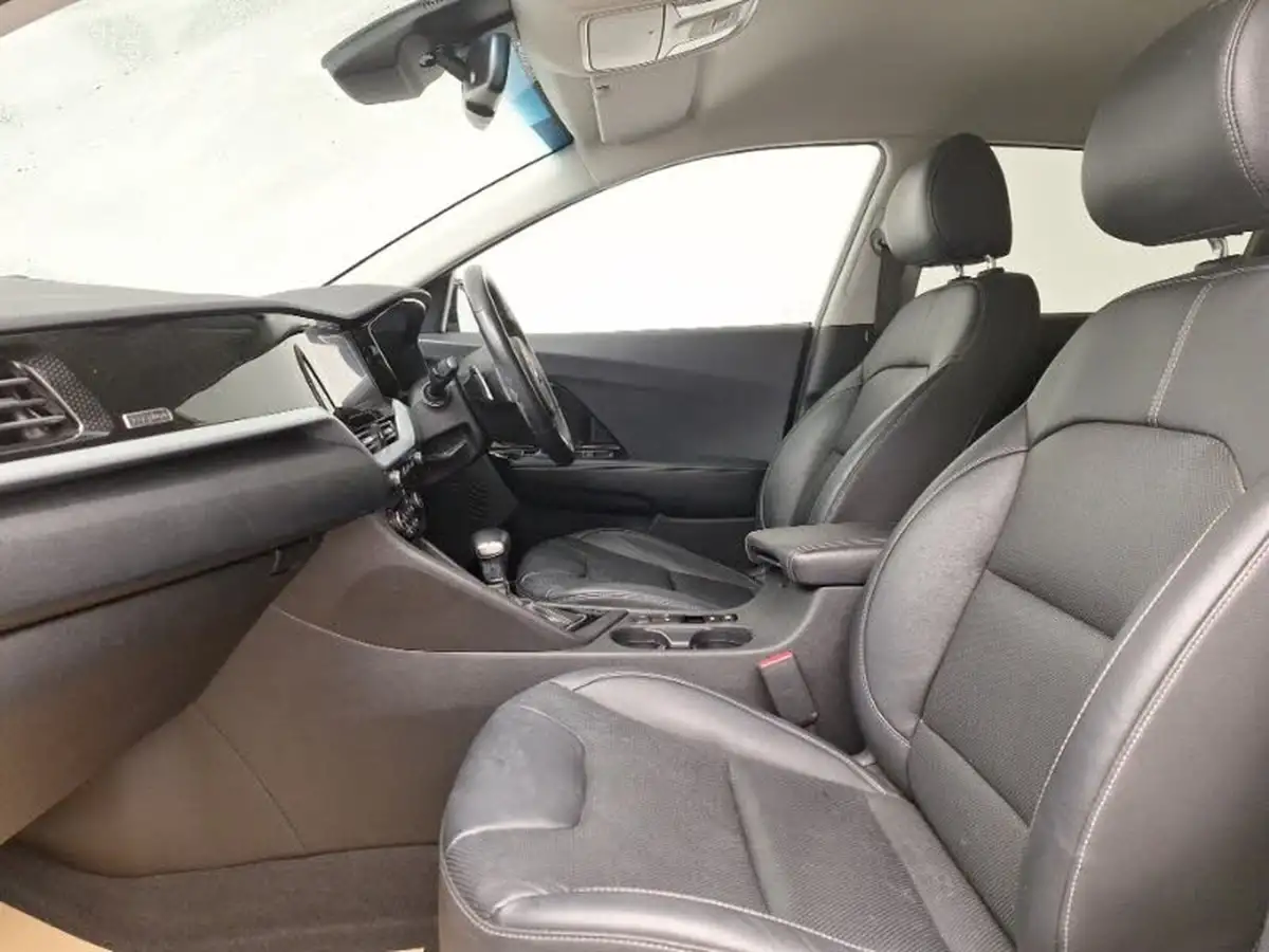 2021-kia-niro-16-gdi-phev-3-big-4