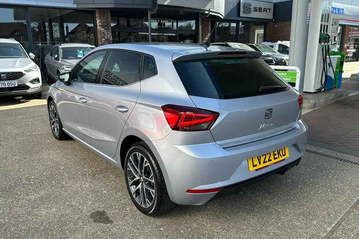2022-seat-ibiza-10-tsi-xcellence-lux-95ps-big-1