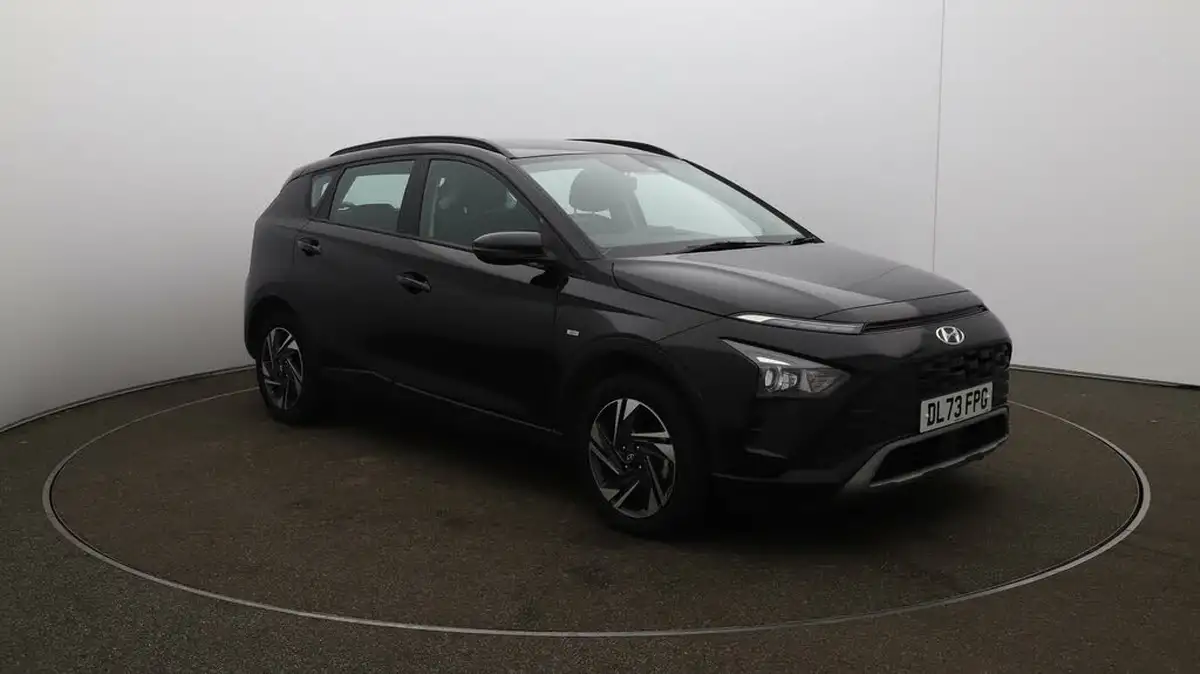 2023-hyundai-bayon-10-t-gdi-se-connect-dct-big-1