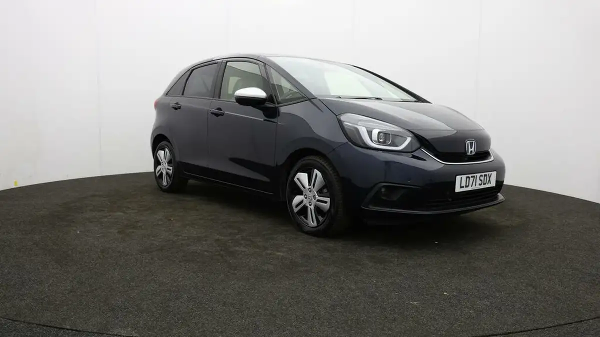 2022-honda-jazz-15-i-mmd-ex-107ps-big-0