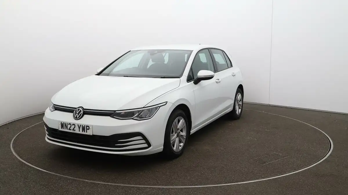 2022-volkswagen-golf-15-tsi-life-130ps-hatchback-big-28