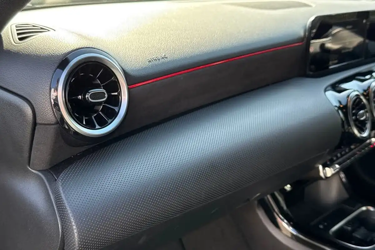 2019-mercedes-benz-a-class-13-a180-amg-line-hatchback-5d-big-29