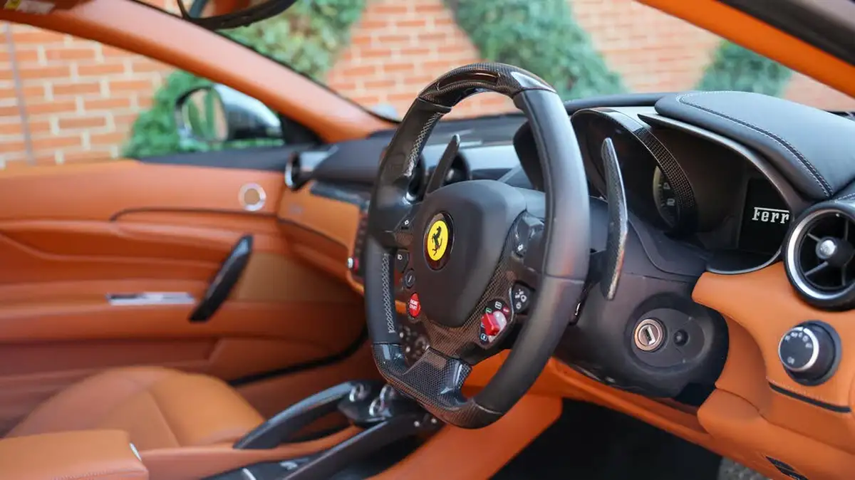 2016-ferrari-ff-63-big-37