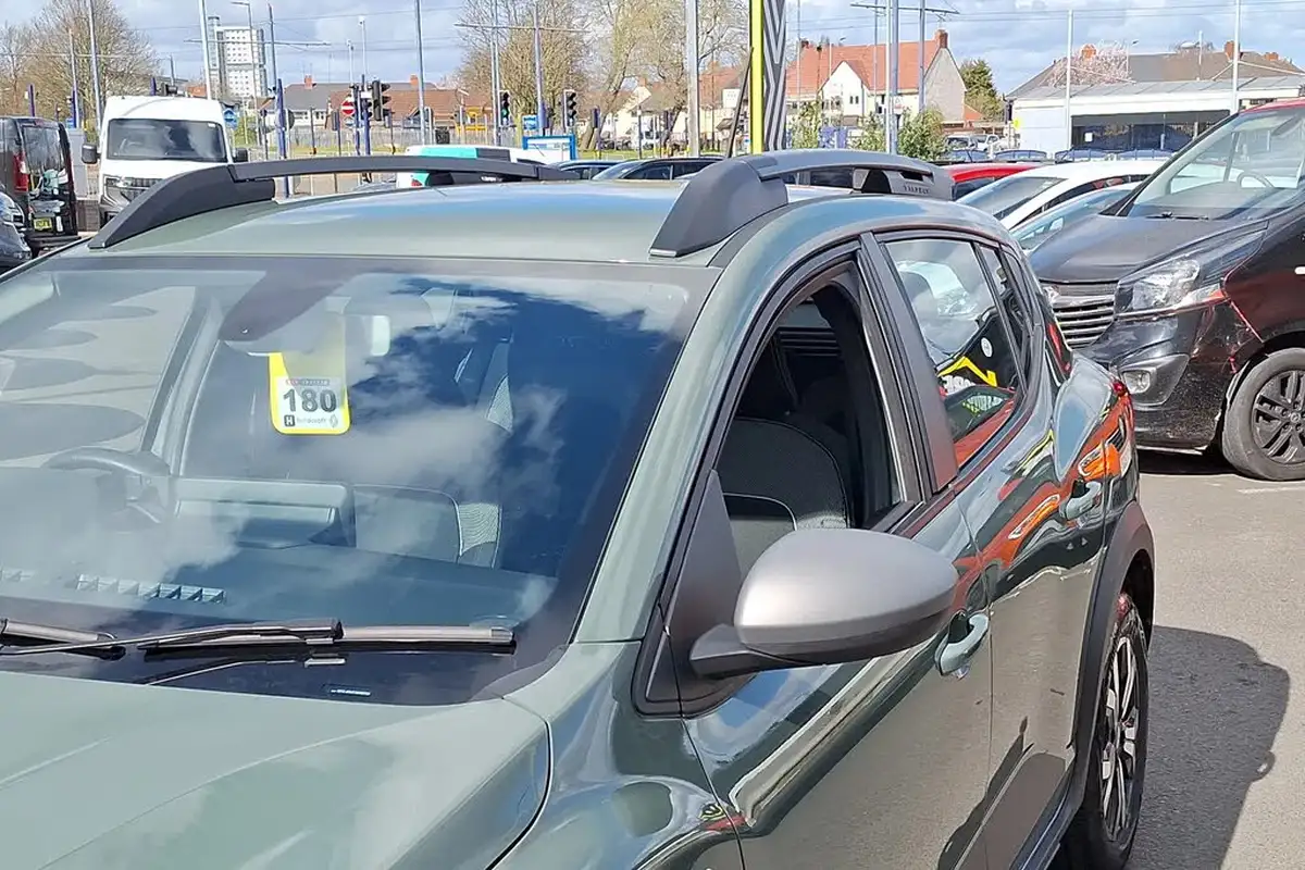 2023-dacia-sandero-stepway-10-tce-journey-90bhp-auto-big-24