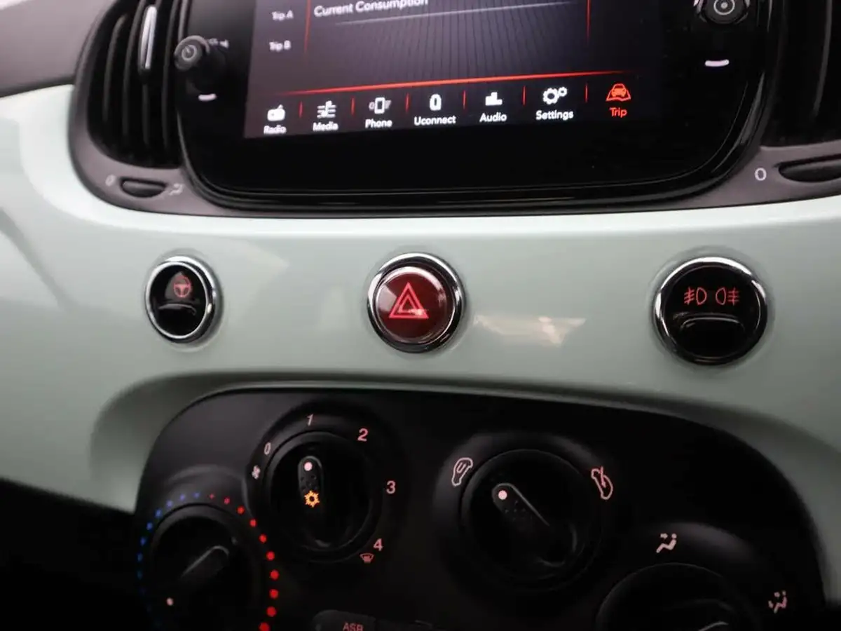 2020-fiat-500-12-lounge-big-18