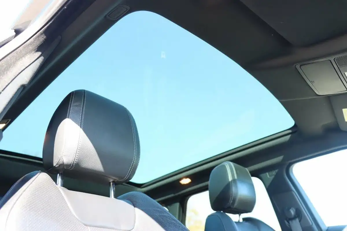 2015-land-rover-range-rover-evoque-20td4-se-tech-ss-hatchback-5d-big-14
