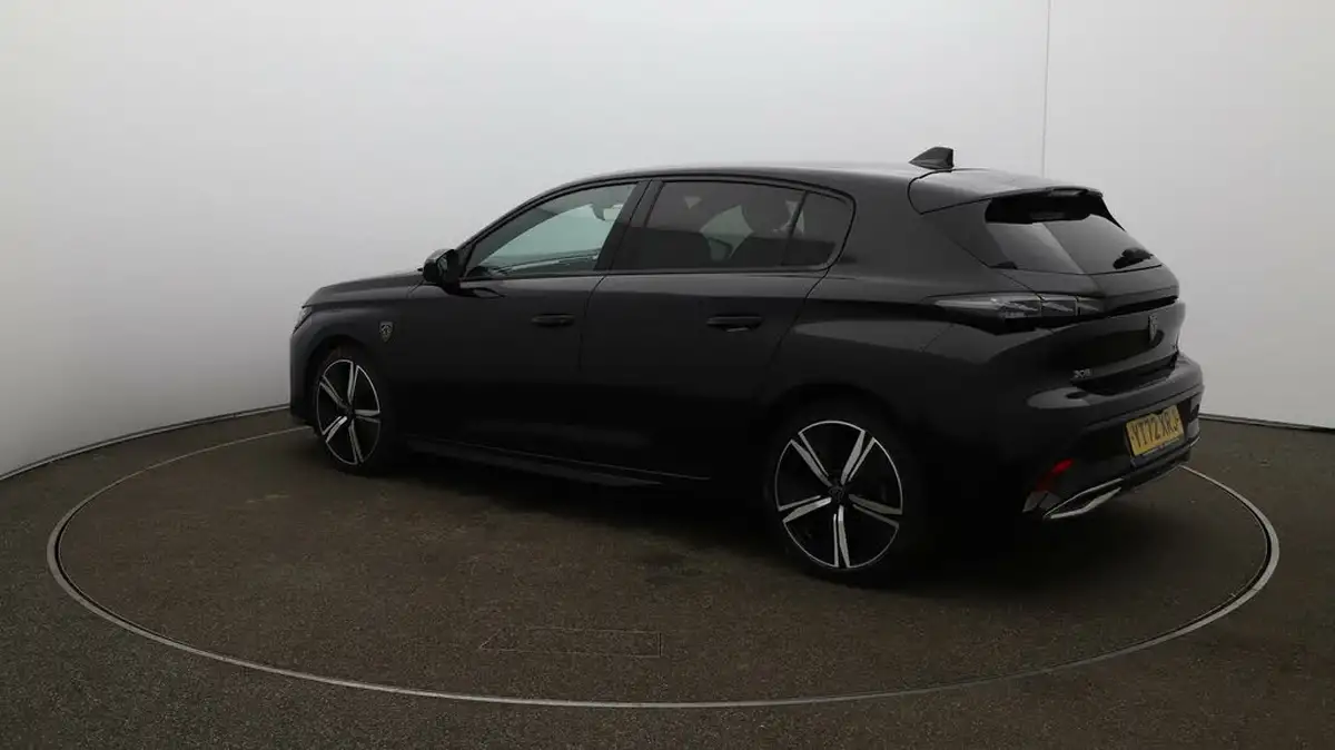 2022-peugeot-308-15-bluehdi-gt-big-26