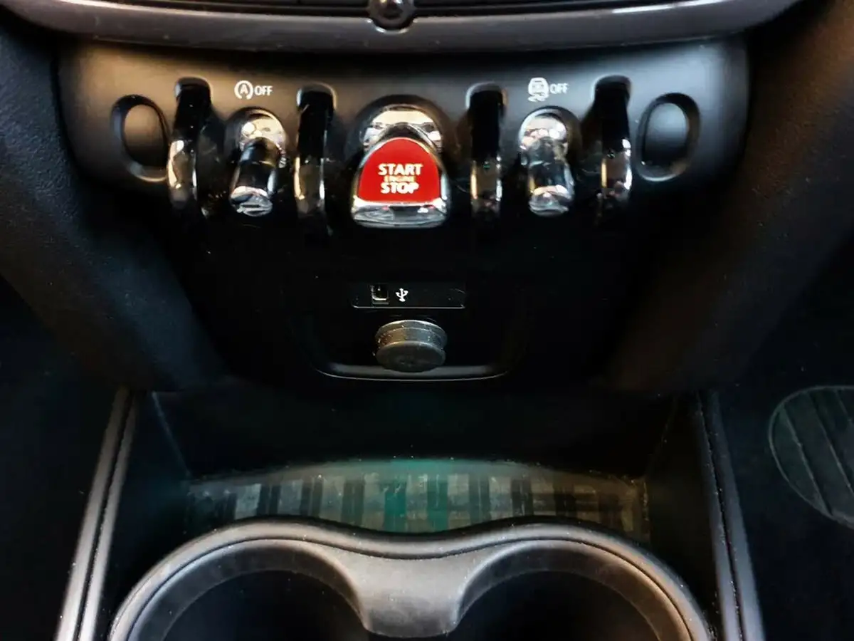2019-mini-countryman-15-cooper-classic-auto-big-20