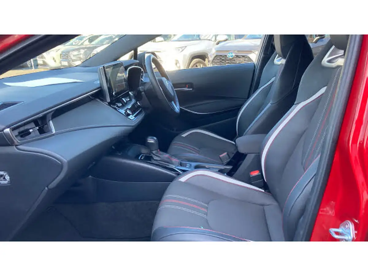 2022-toyota-corolla-18-vvt-i-gr-sport-120bhp-trk-hatchback-big-9