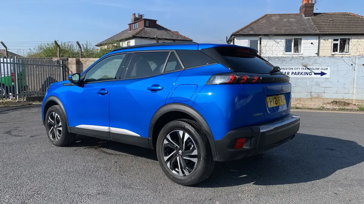 2021-peugeot-2008-suv-12-puretech-allure-100bhp-big-4