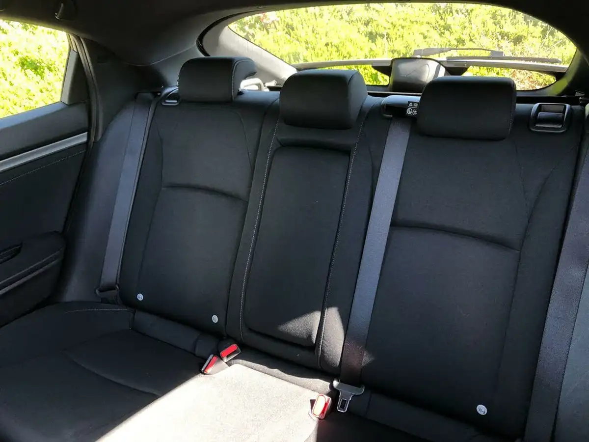 2019-honda-civic-15-vtec-turbo-sport-ss-big-52