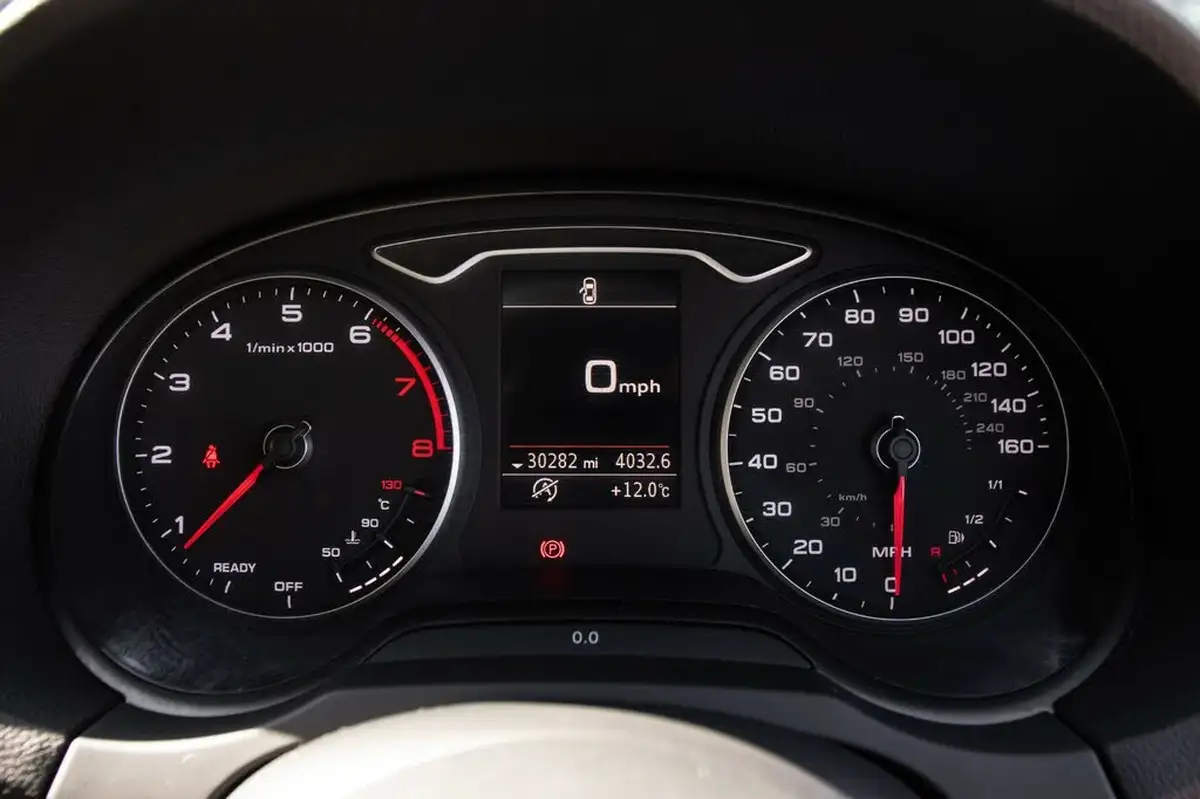 2019-audi-a3-15-35-tfsi-s-line-cod-ss-sportback-5d-big-14