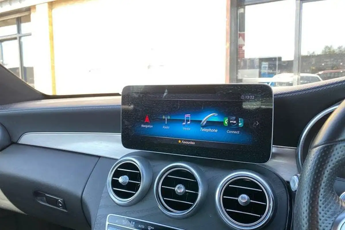 2019-mercedes-benz-c-class-15-c200-amg-line-ss-coupe-2d-big-35