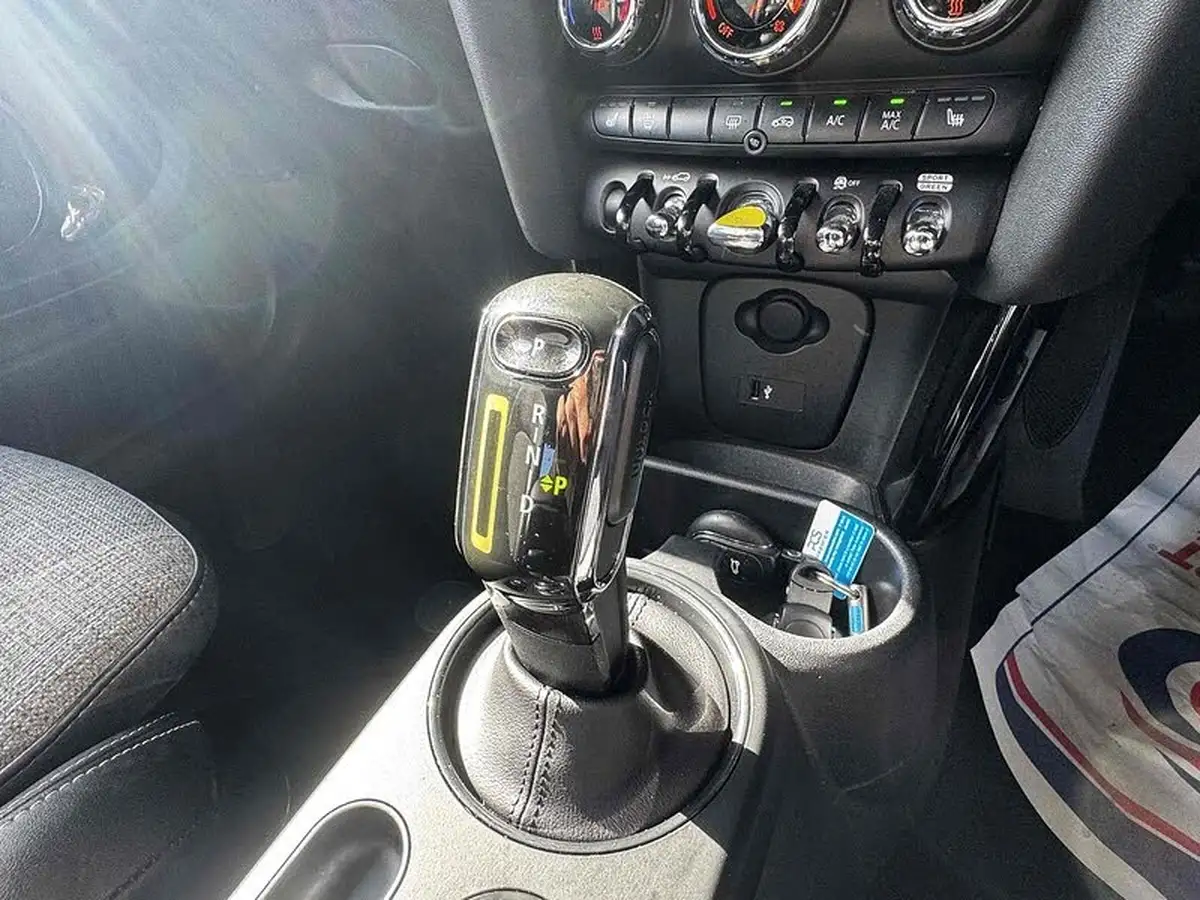 2021-mini-cooper-e-cooper-s-2-big-30