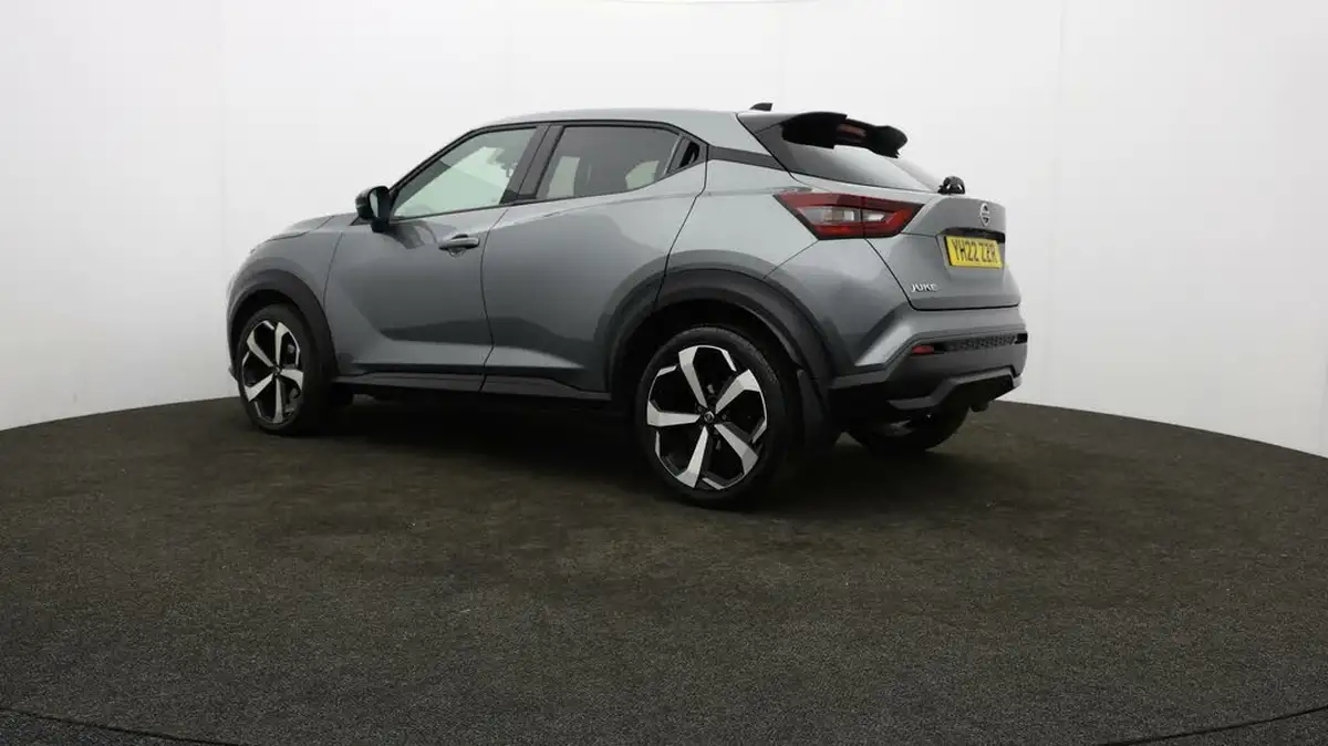2022-nissan-juke-10-dig-t-tekna-big-70