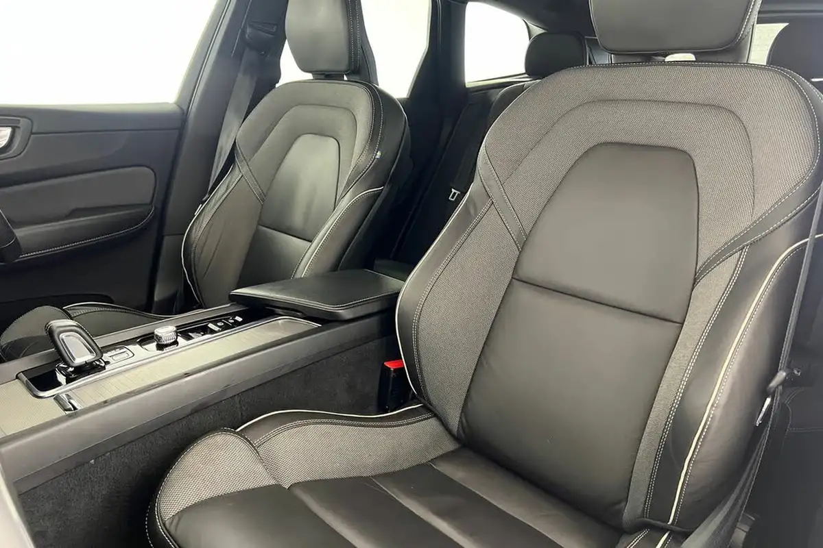 2021-volvo-xc60-20td-b4-r-design-awd-big-31