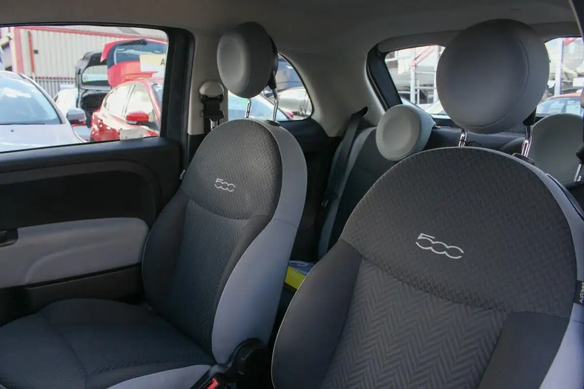 2018-fiat-500-12-pop-big-18