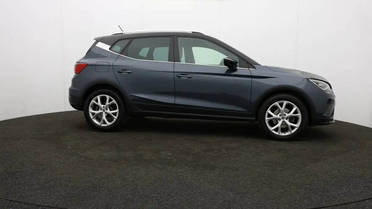 2022-seat-arona-10-tsi-fr-big-7