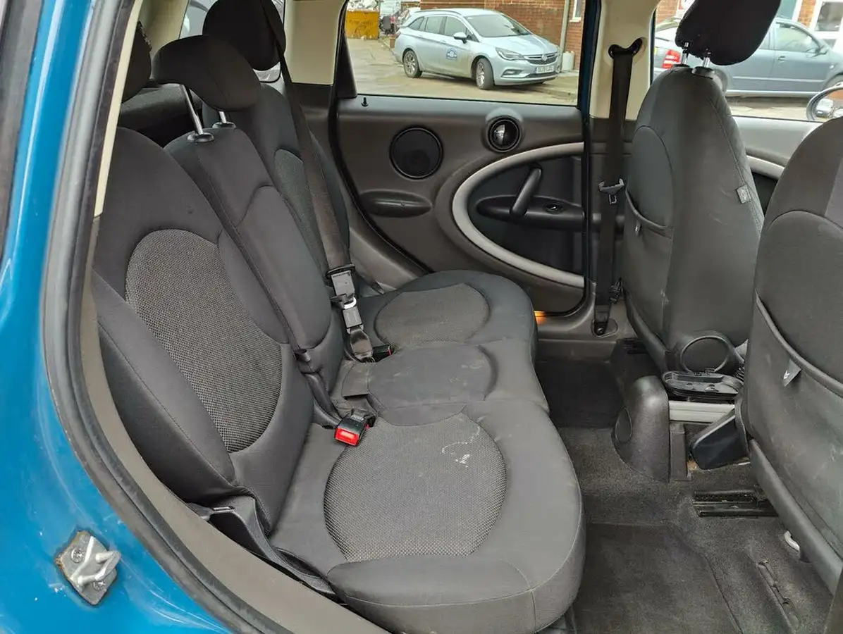 2012-mini-countryman-16-one-98bhp-big-12