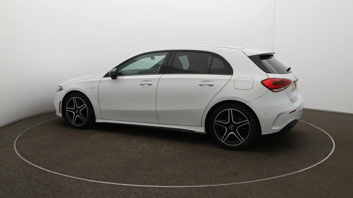 2022-mercedes-benz-a-class-13-a200-amg-line-executive-edition-hatchback-5d-7g-dct-big-39