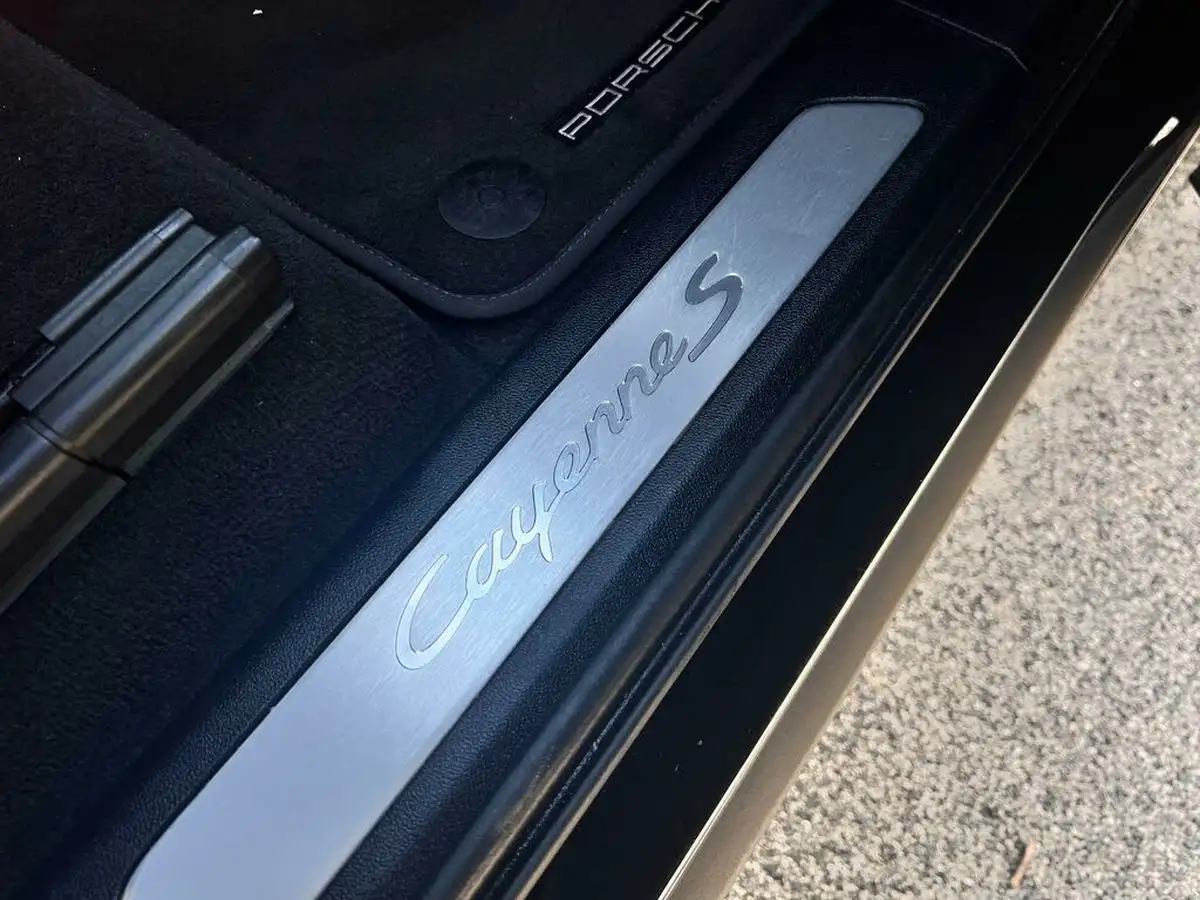 2020-porsche-cayenne-29-v6-s-coupe-big-70