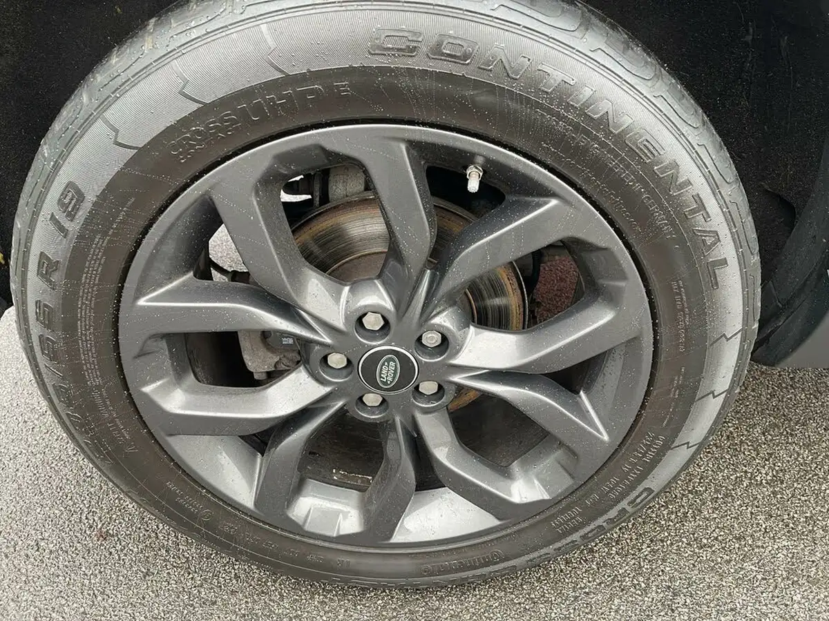 2018-land-rover-discovery-sport-20td4-landmark-big-25