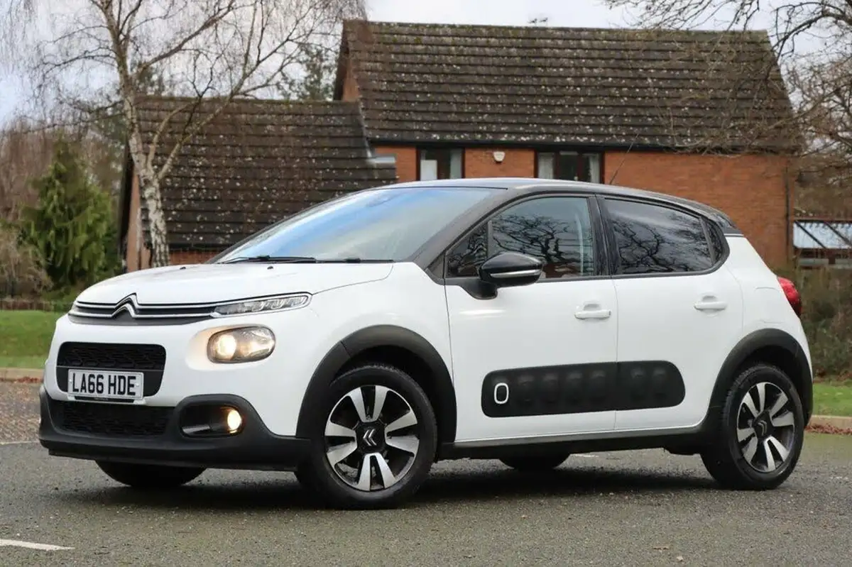 2017-citroen-c3-16bluehdi-flair-big-8