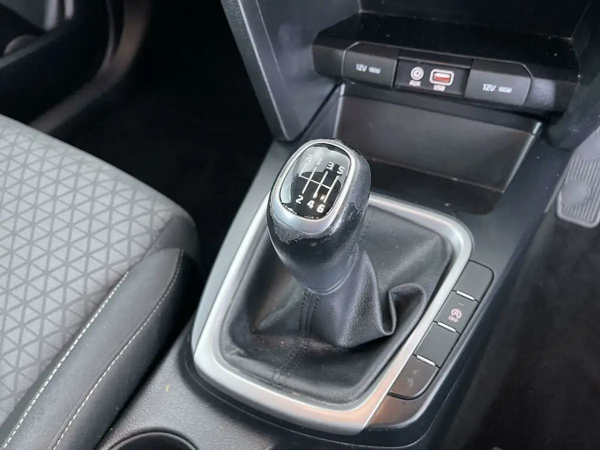 2019-kia-ceed-16crdi-2-eco-hatchback-big-45