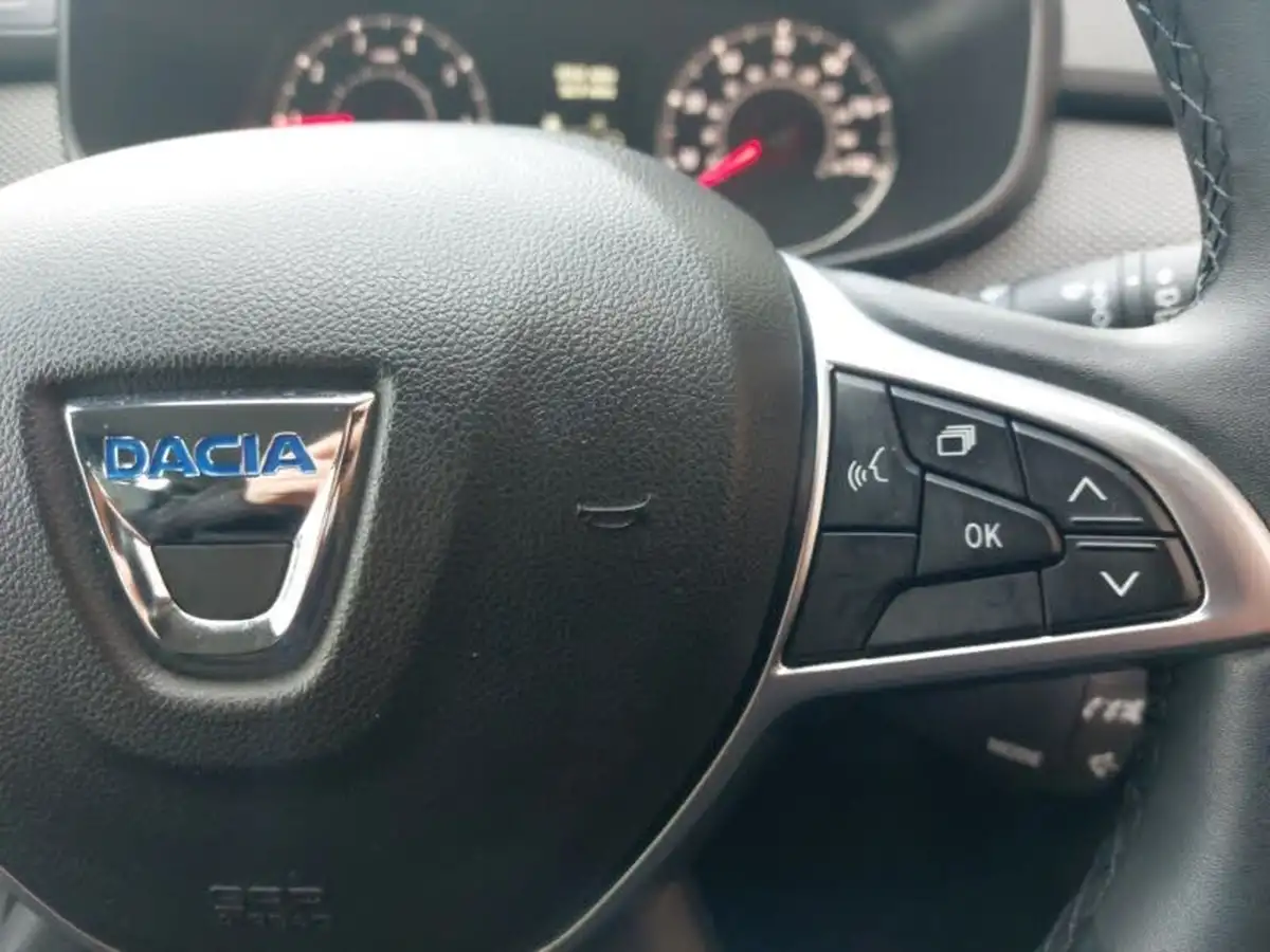 2022-dacia-sandero-stepway-10-tce-prestige-90bhp-big-12